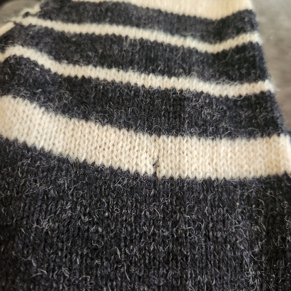 Vtg J G Hook Shetland Wool Black Cream Fair Isle Nordic Size 38 Small - Picture 16 of 16